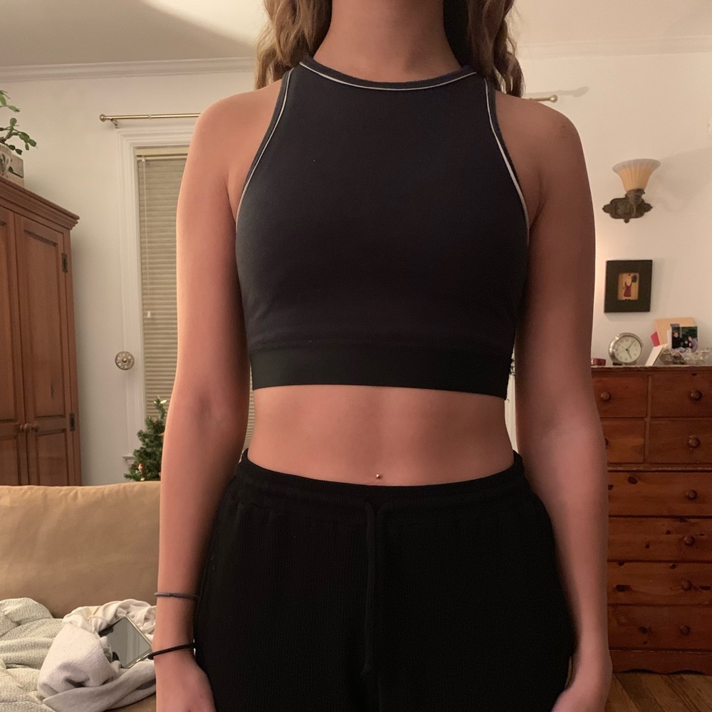Rebok Black Crop Tank